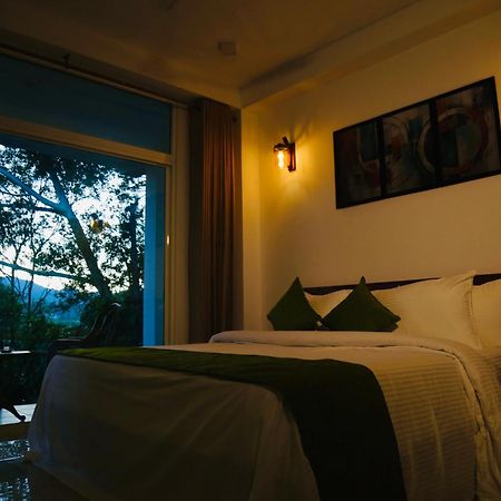 Avon Ella Resort ภายนอก รูปภาพ