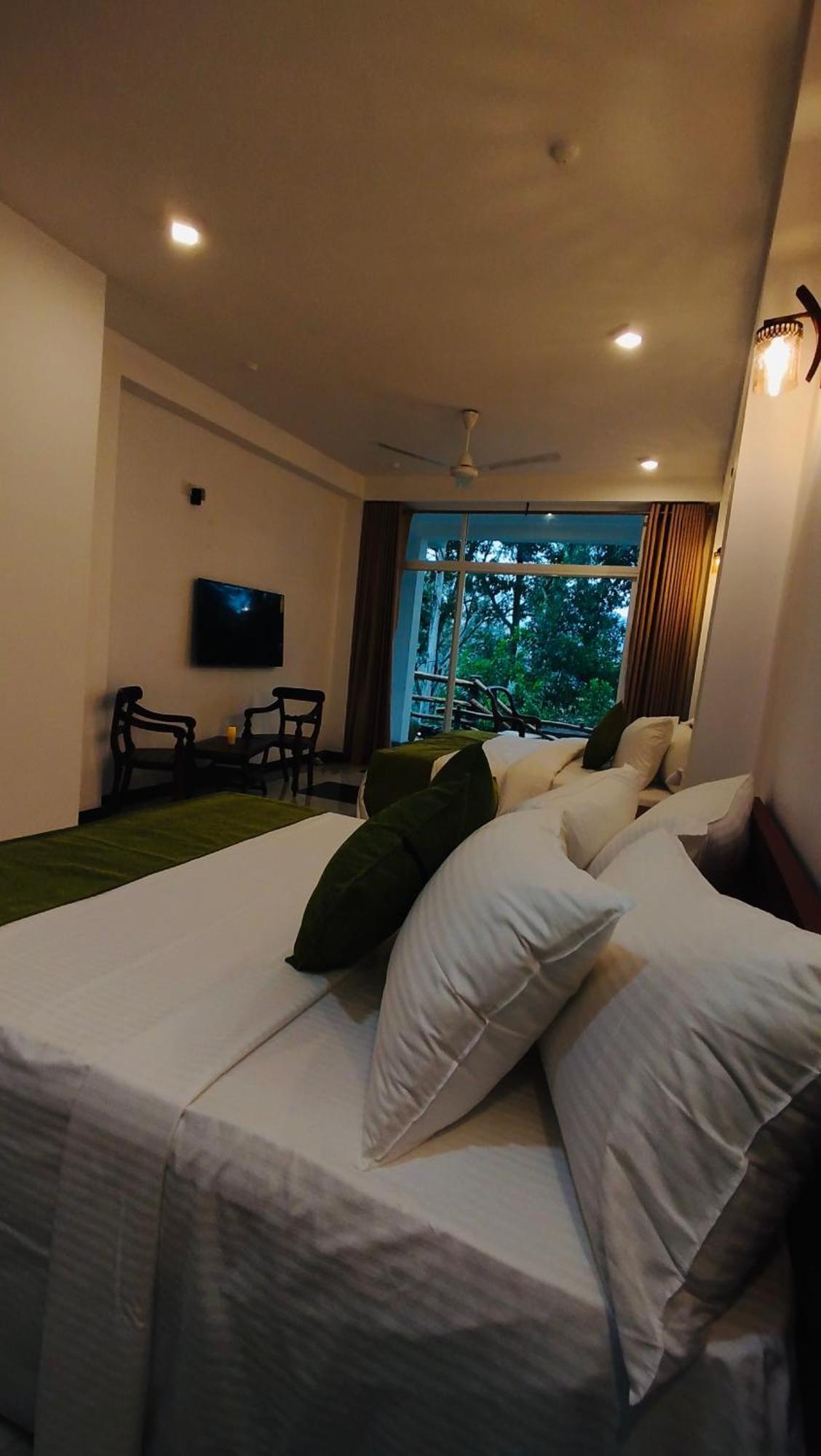 Avon Ella Resort ภายนอก รูปภาพ